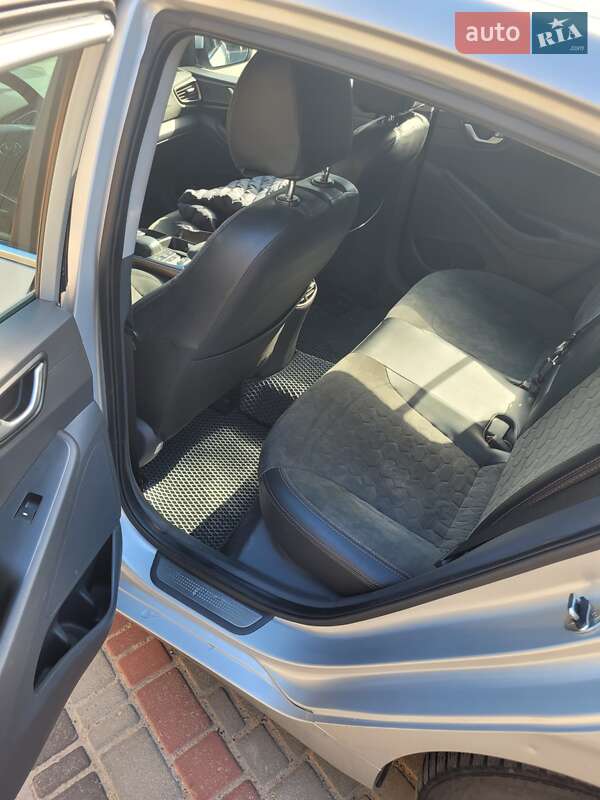 Хетчбек Hyundai Ioniq 2018 в Борисполі