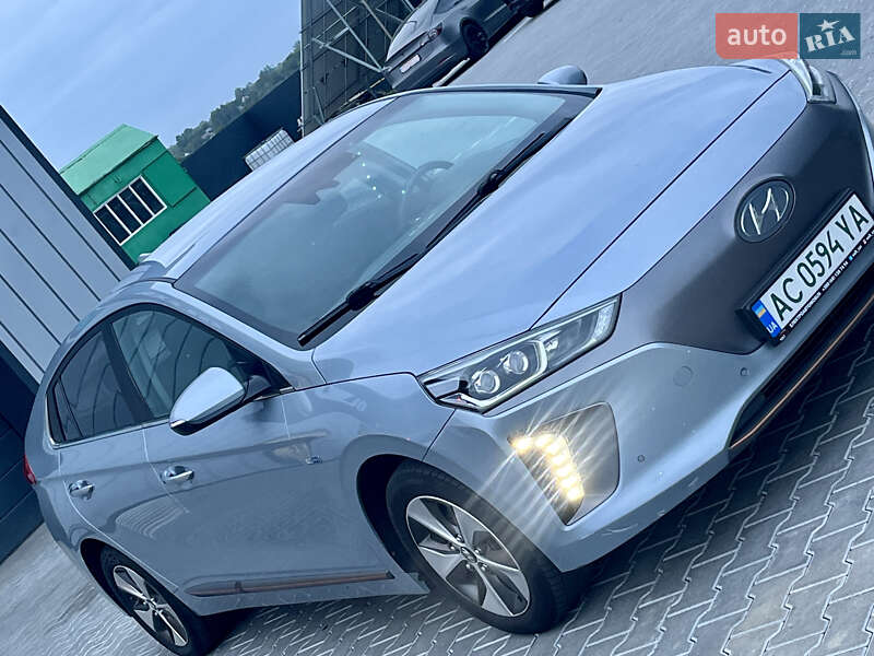 Хетчбек Hyundai Ioniq 2016 в Володимирі