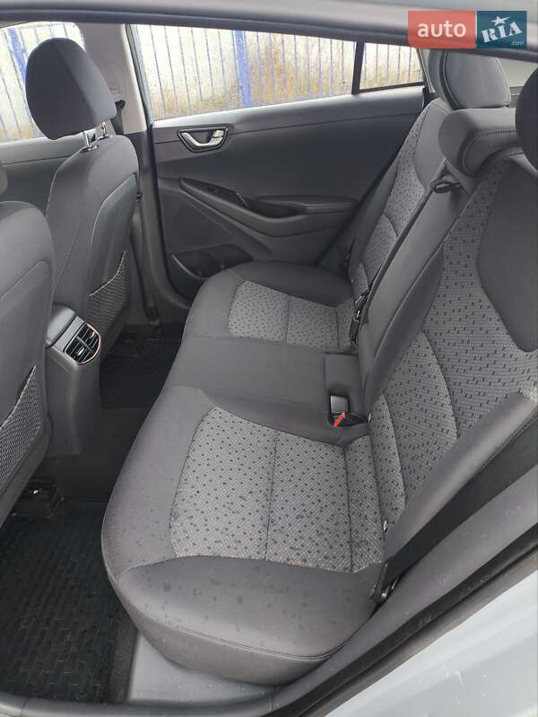 Хэтчбек Hyundai Ioniq 2017 в Ковеле