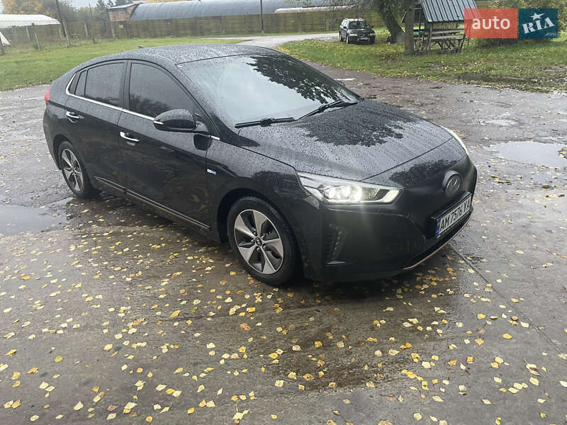 Хэтчбек Hyundai Ioniq 2017 в Житомире