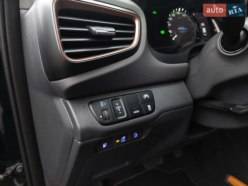 Лифтбек Hyundai Ioniq 2019 в Первомайске фото 72 Лифтбек Hyundai Ioniq 2019 в Первомайске