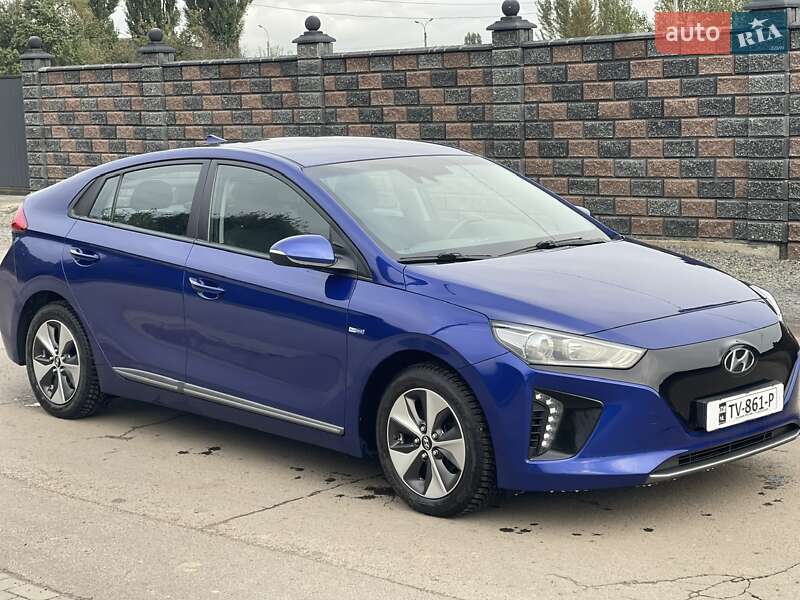Хэтчбек Hyundai Ioniq 2018 в Ровно