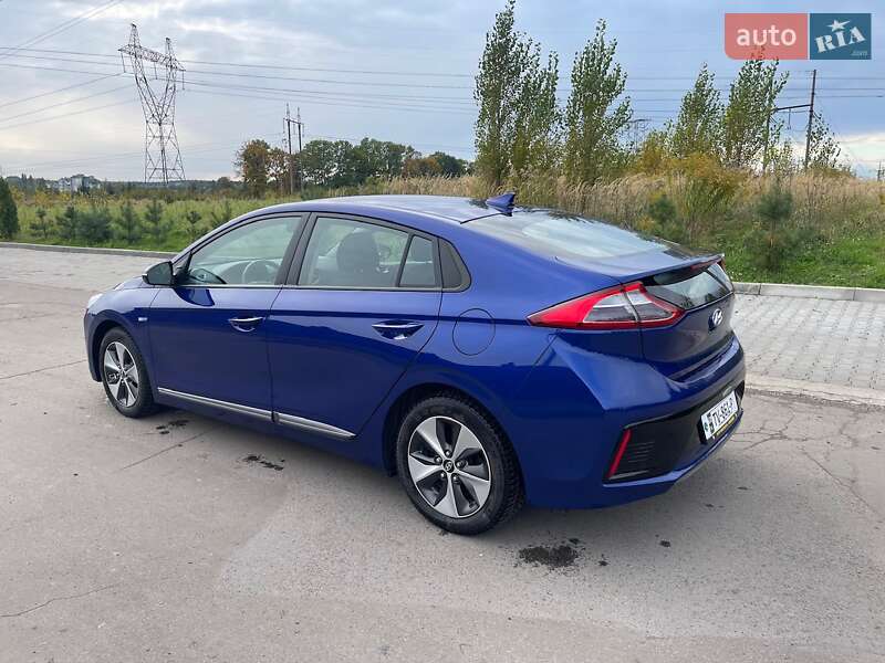 Хэтчбек Hyundai Ioniq 2018 в Ровно