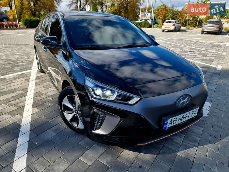 Хэтчбек Hyundai Ioniq 2018 в Виннице
