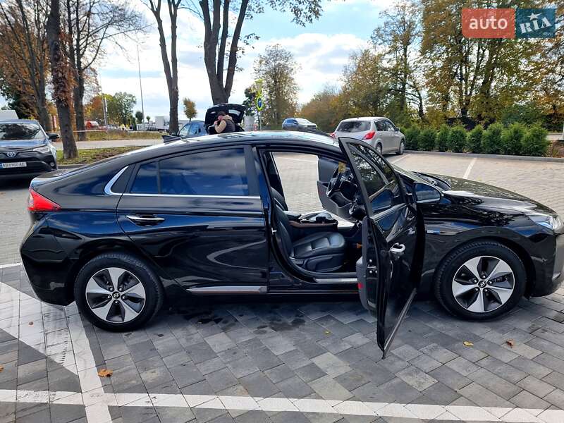 Хэтчбек Hyundai Ioniq 2018 в Виннице
