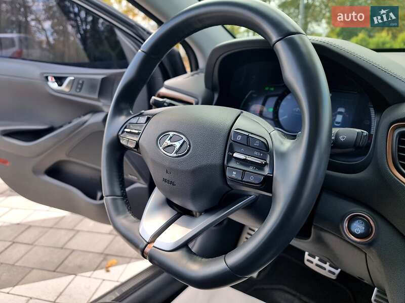 Хэтчбек Hyundai Ioniq 2018 в Виннице