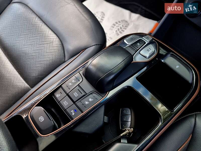 Хэтчбек Hyundai Ioniq 2018 в Виннице