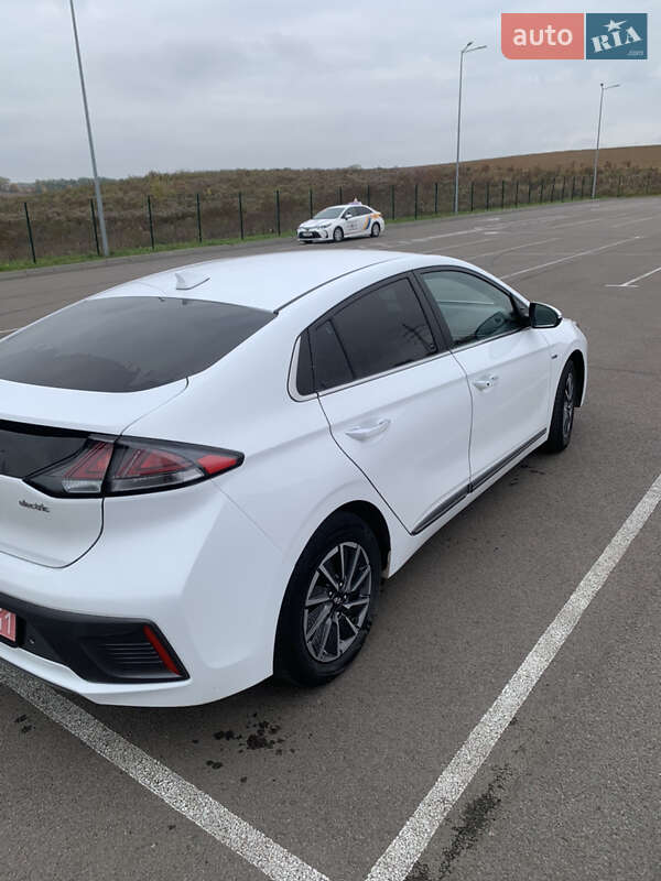 Ліфтбек Hyundai Ioniq 2020 в Рівному
