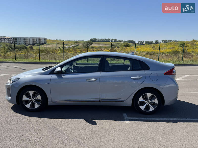 Хетчбек Hyundai Ioniq 2016 в Рівному