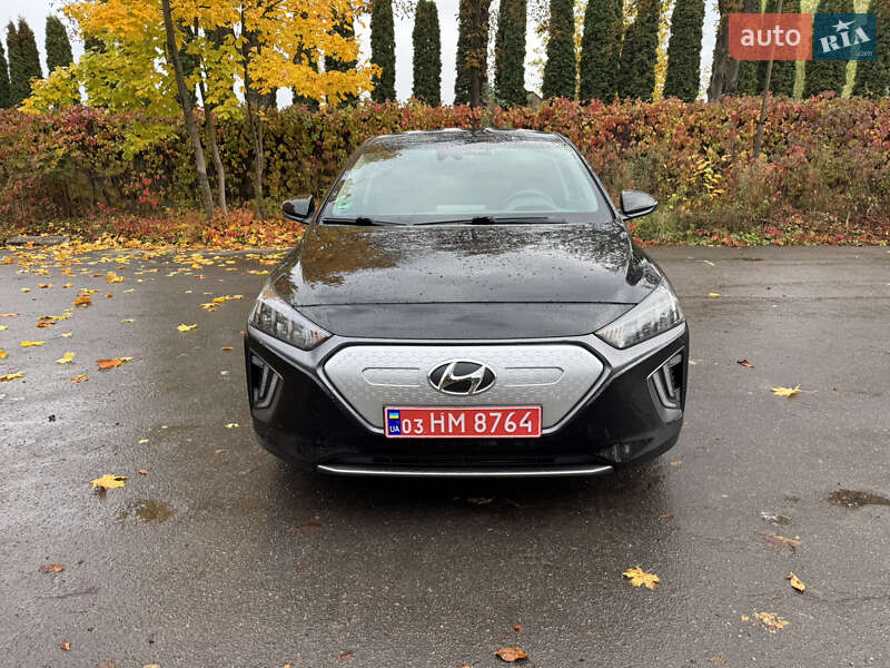 Лифтбек Hyundai Ioniq 2020 в Луцке