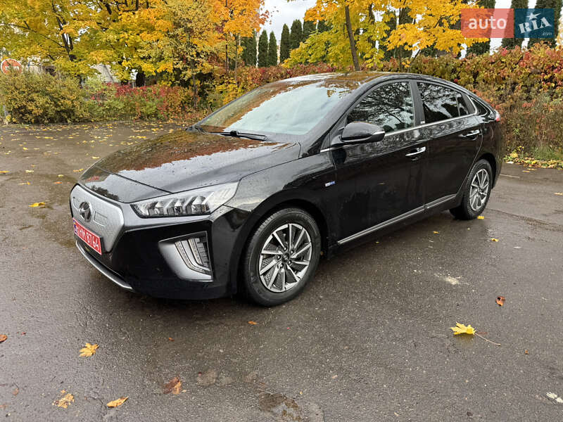 Лифтбек Hyundai Ioniq 2020 в Луцке