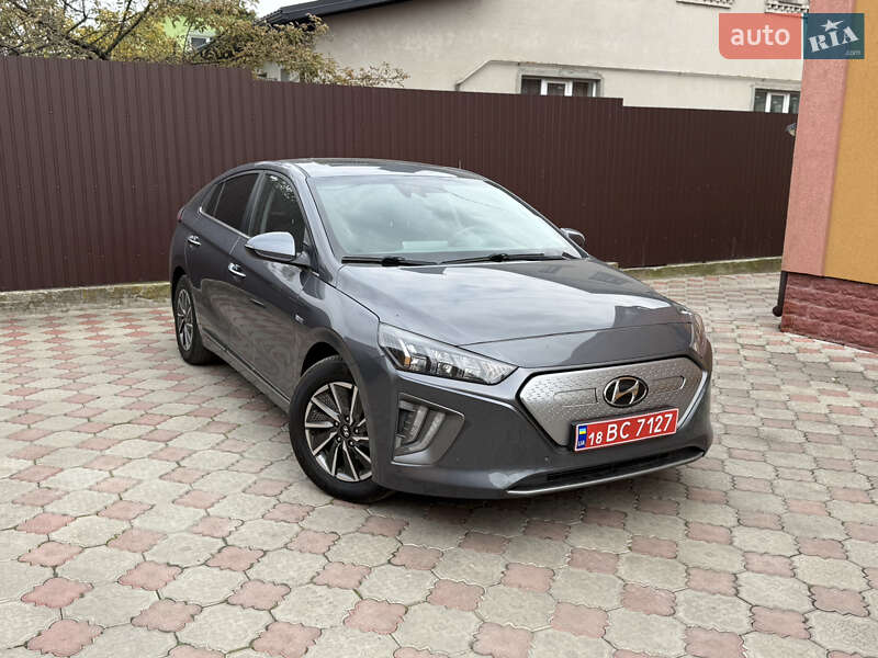 Лифтбек Hyundai Ioniq 2020 в Ровно