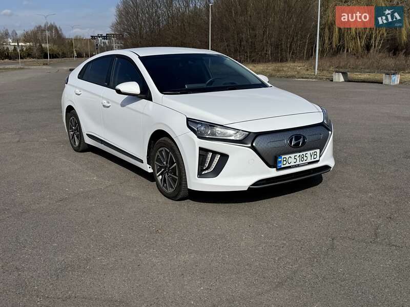 Hyundai Ioniq 2021
