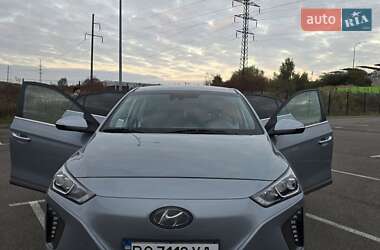 Хэтчбек Hyundai Ioniq 2017 в 