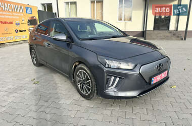 Лифтбек Hyundai Ioniq 2020 в 