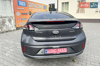 Лифтбек Hyundai Ioniq 2020 в 