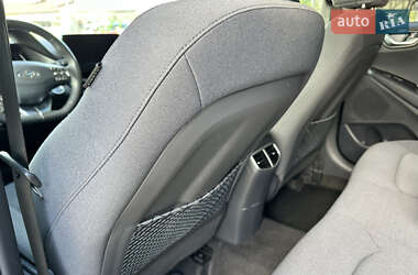 Лифтбек Hyundai Ioniq 2020 в 