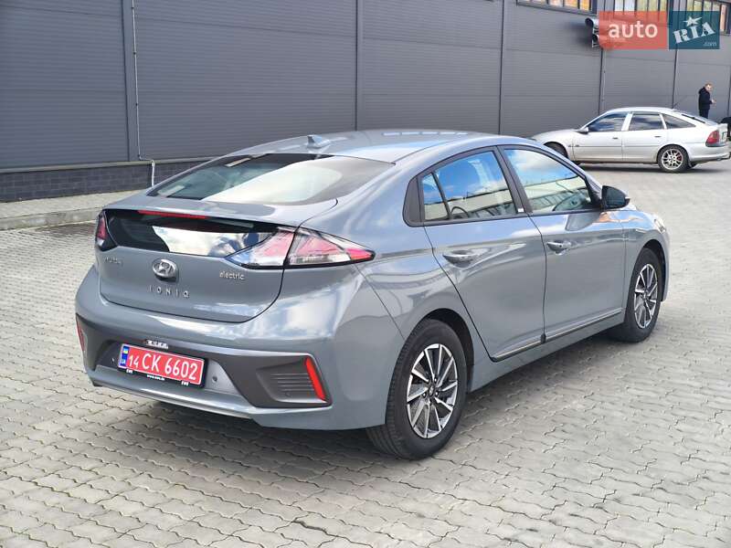 Лифтбек Hyundai Ioniq 2021 в Трускавце фото 14 Лифтбек Hyundai Ioniq 2021 в Трускавце
