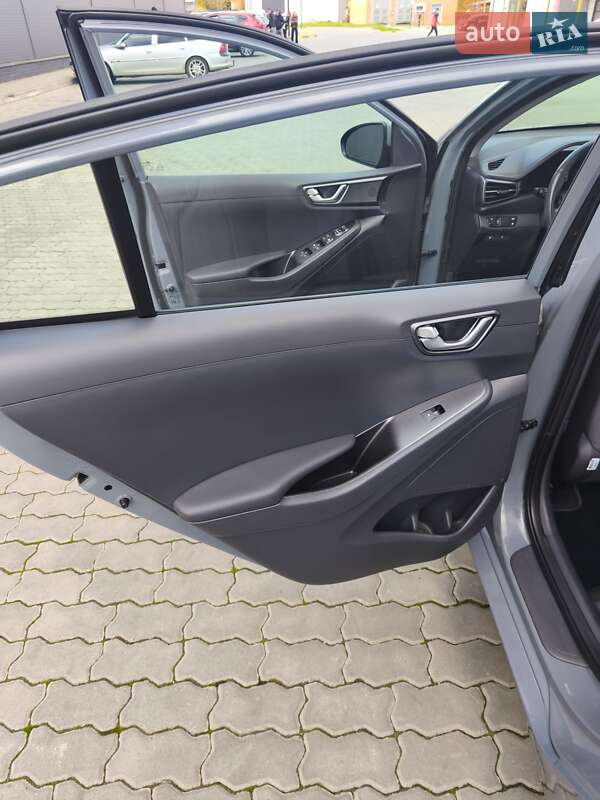 Лифтбек Hyundai Ioniq 2021 в Трускавце фото 36 Лифтбек Hyundai Ioniq 2021 в Трускавце