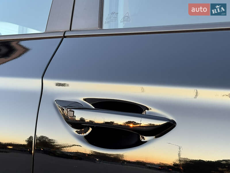 Хэтчбек Hyundai Ioniq 2018 в Тернополе