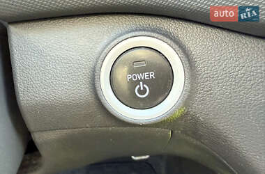 Хэтчбек Hyundai Ioniq 2018 в 