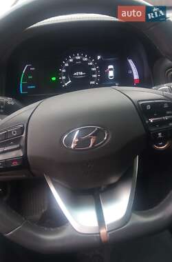 Хэтчбек Hyundai Ioniq 2018 в 