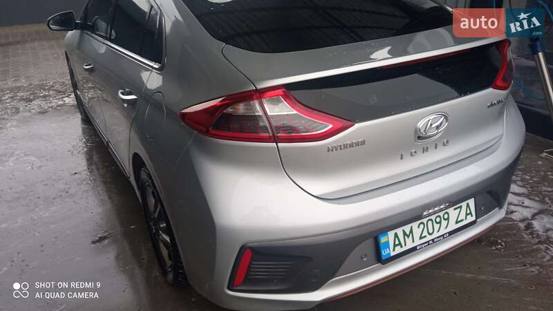 Хетчбек Hyundai Ioniq 2018 в Житомирі