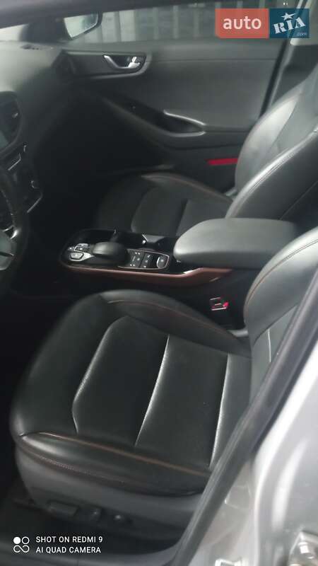 Хетчбек Hyundai Ioniq 2018 в Житомирі