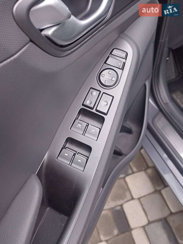 Лифтбек Hyundai Ioniq 2019 в Житомире