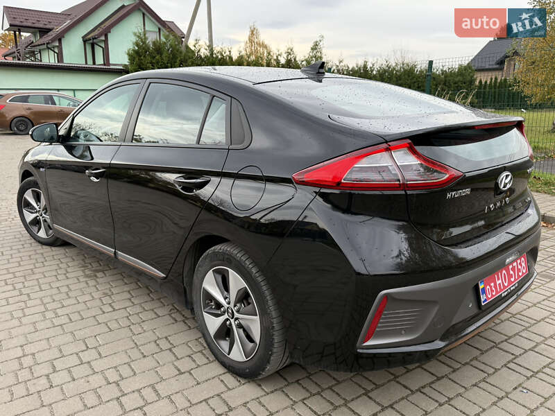 Хэтчбек Hyundai Ioniq 2018 в Львове фото 58 Хэтчбек Hyundai Ioniq 2018 в Львове