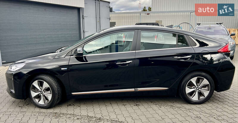 Хэтчбек Hyundai Ioniq 2019 в Луцке