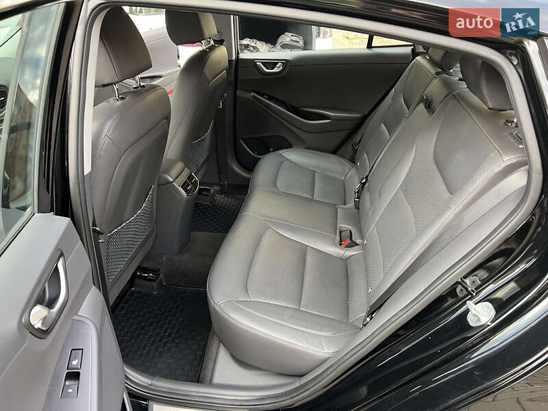 Хэтчбек Hyundai Ioniq 2019 в Луцке