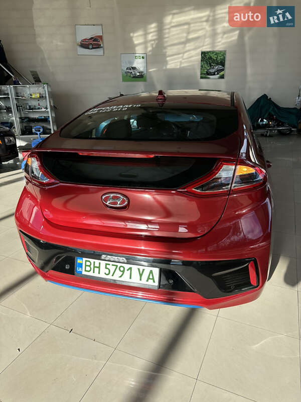 Лифтбек Hyundai Ioniq 2019 в Одессе фото 4 Лифтбек Hyundai Ioniq 2019 в Одессе