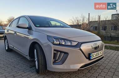 Лифтбек Hyundai Ioniq 2021 в Львове Лифтбек Hyundai Ioniq 2021 в Львове