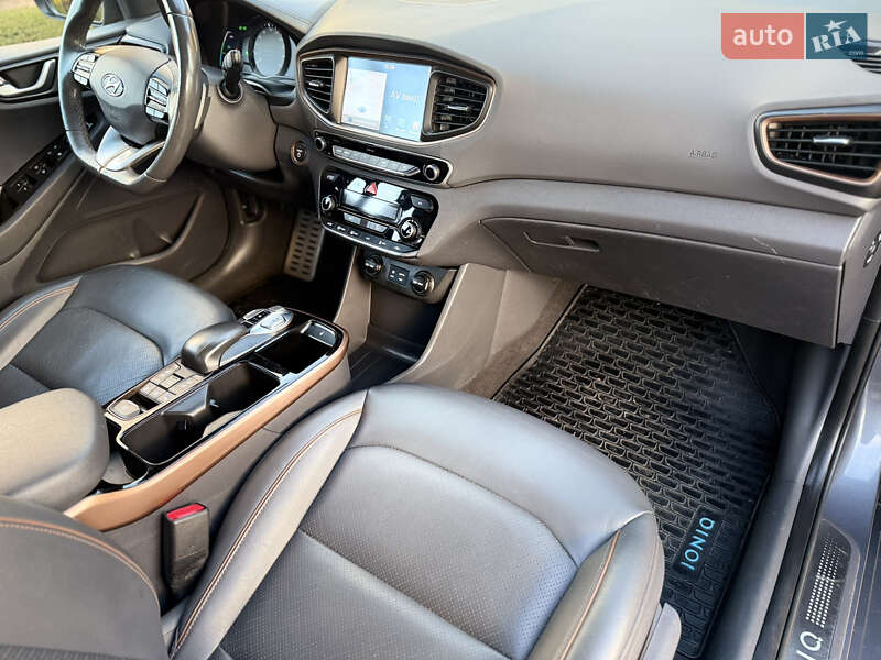 Хэтчбек Hyundai Ioniq 2018 в Ивано-Франковске фото 34 Хэтчбек Hyundai Ioniq 2018 в Ивано-Франковске