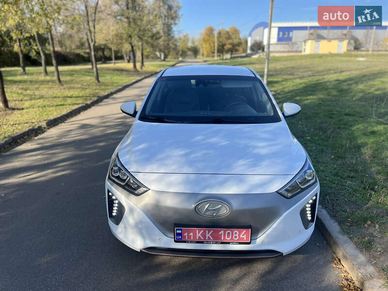 Хэтчбек Hyundai Ioniq 2017 в Кривом Роге