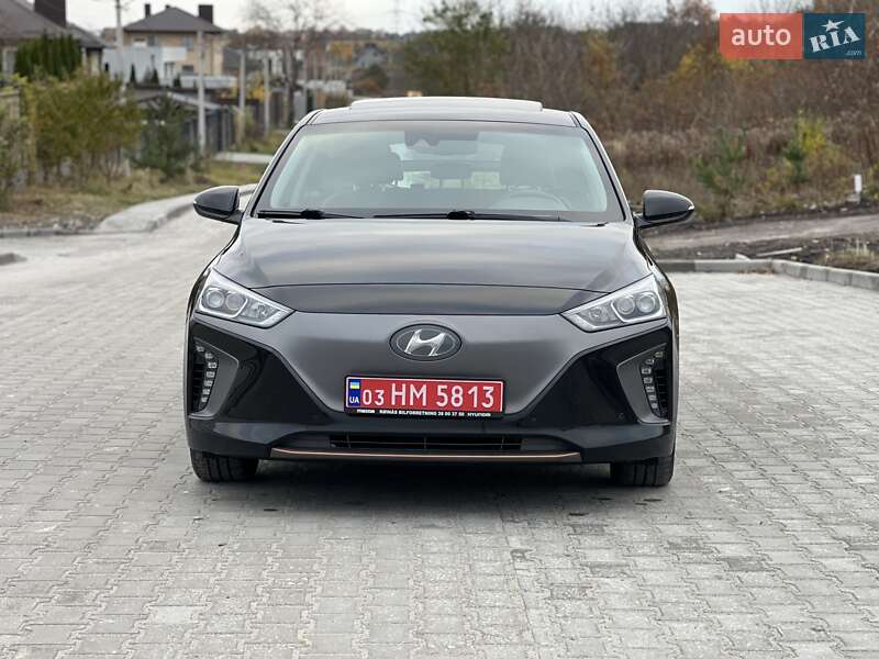 Хэтчбек Hyundai Ioniq 2017 в Ровно фото 2 Хэтчбек Hyundai Ioniq 2017 в Ровно