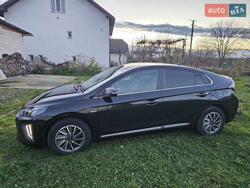 Лифтбек Hyundai Ioniq 2019 в Стрые фото 6 Лифтбек Hyundai Ioniq 2019 в Стрые