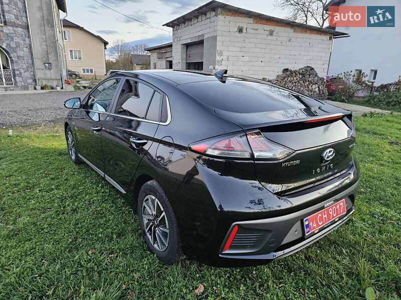 Лифтбек Hyundai Ioniq 2019 в Стрые фото 11 Лифтбек Hyundai Ioniq 2019 в Стрые