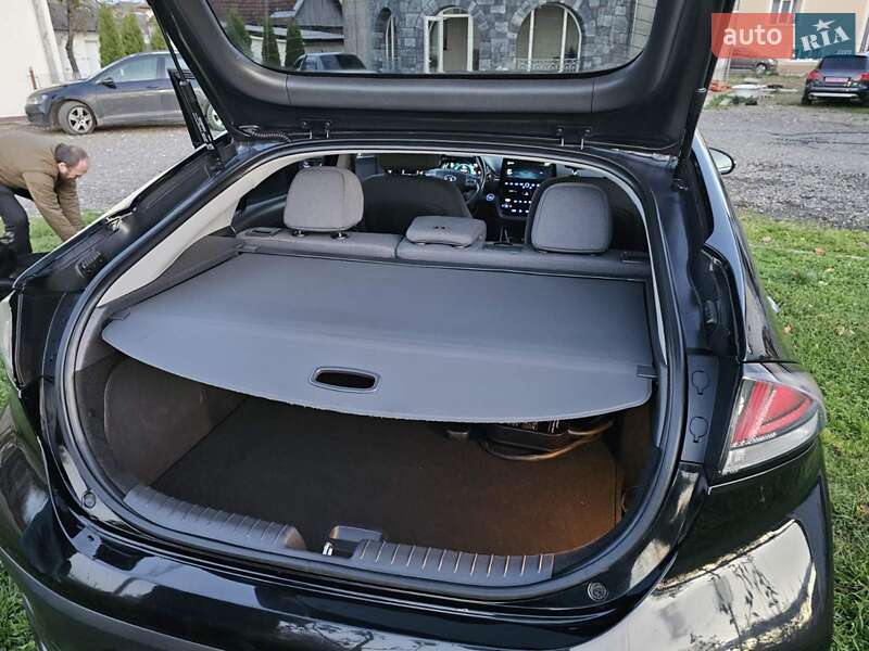 Лифтбек Hyundai Ioniq 2019 в Стрые фото 45 Лифтбек Hyundai Ioniq 2019 в Стрые