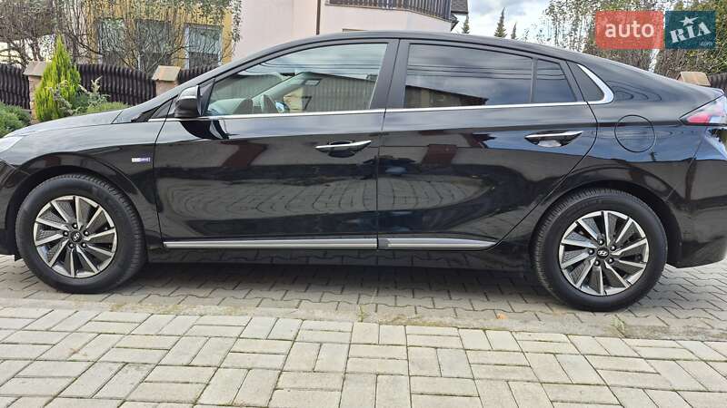 Лифтбек Hyundai Ioniq 2020 в Хмельницком фото 8 Лифтбек Hyundai Ioniq 2020 в Хмельницком