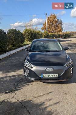 Лифтбек Hyundai Ioniq 2019 в Киеве