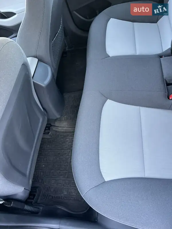 Hyundai Ioniq 2019 VIN KMHC85LC8LU197209 фото оголошення 23 з 83