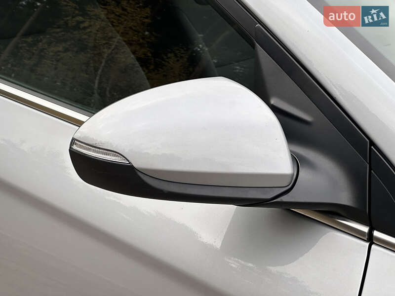 Лифтбек Hyundai Ioniq 2019 в Ковеле фото 26 Лифтбек Hyundai Ioniq 2019 в Ковеле