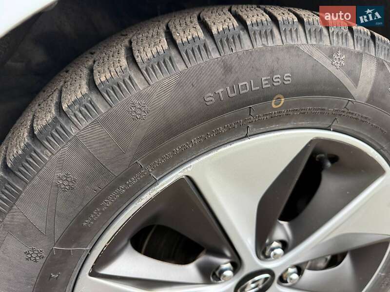 Лифтбек Hyundai Ioniq 2019 в Нежине фото 23 Лифтбек Hyundai Ioniq 2019 в Нежине