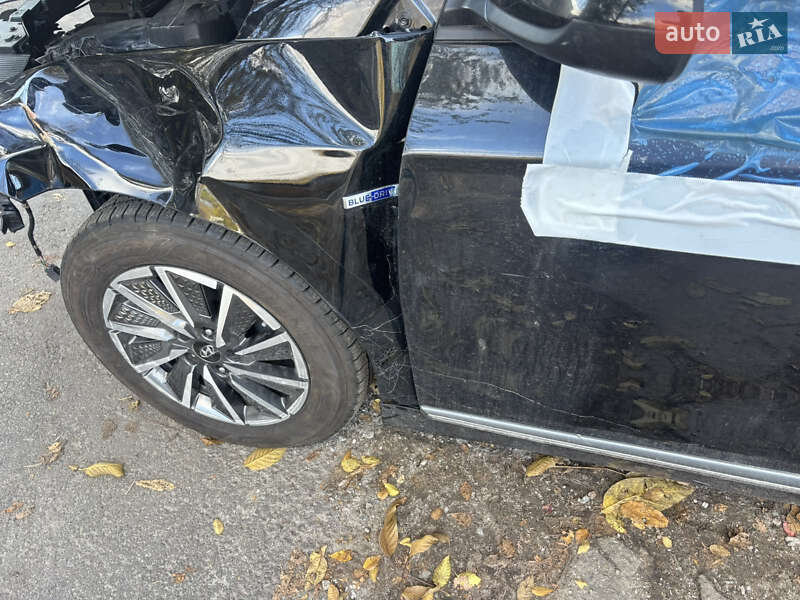 Лифтбек Hyundai Ioniq 2020 в Запорожье фото 5 Лифтбек Hyundai Ioniq 2020 в Запорожье