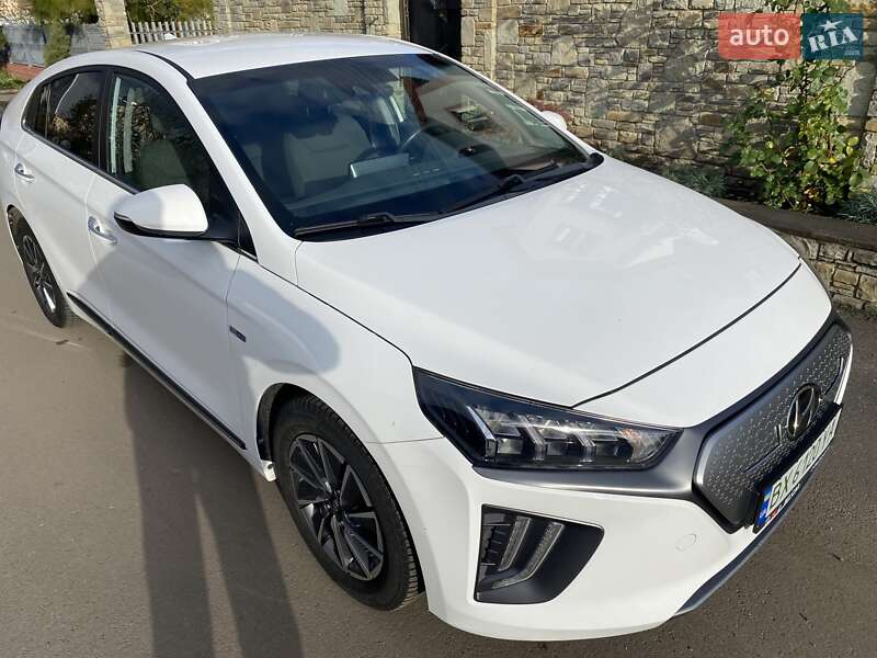 Лифтбек Hyundai Ioniq 2020 в Хмельницком