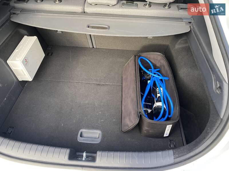 Лифтбек Hyundai Ioniq 2020 в Хмельницком