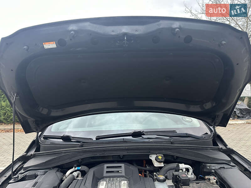 Хэтчбек Hyundai Ioniq 2017 в Луцке фото 43 Хэтчбек Hyundai Ioniq 2017 в Луцке