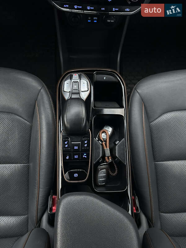 Хэтчбек Hyundai Ioniq 2017 в Луцке фото 75 Хэтчбек Hyundai Ioniq 2017 в Луцке